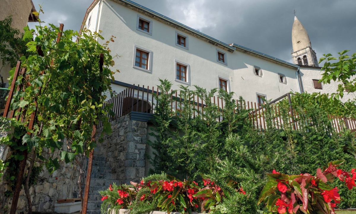 Stanjel Apartment | Štanjel Retreat Apartment Superior 1.2, Štanjel, Slovenia