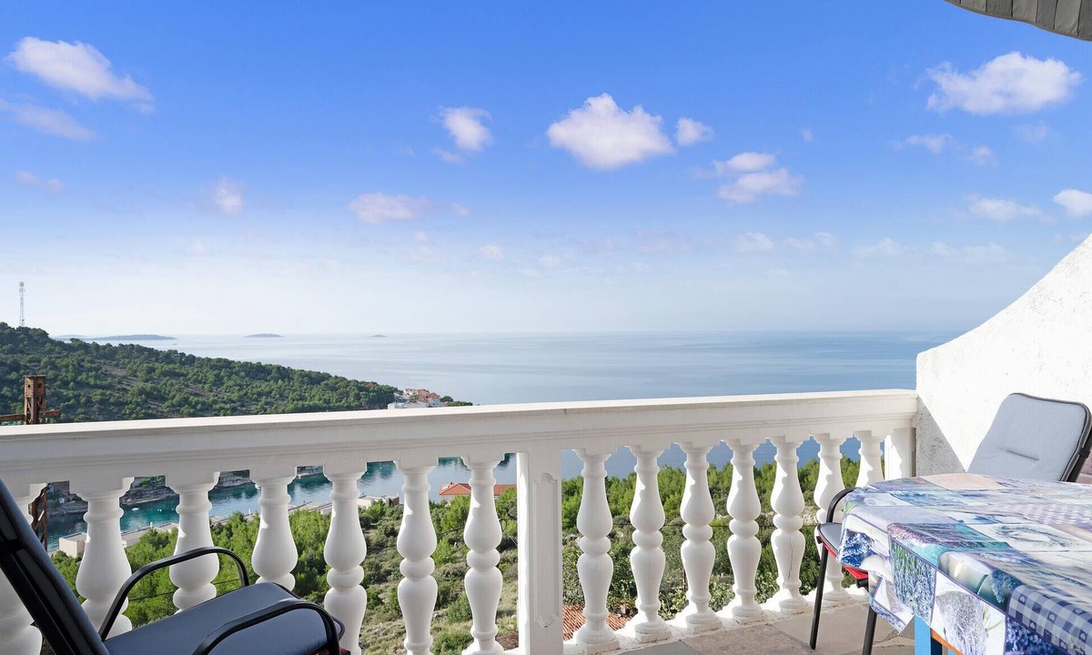 Primosten Burnji Apartment | 1 bedroom amazing apartment in Primosten