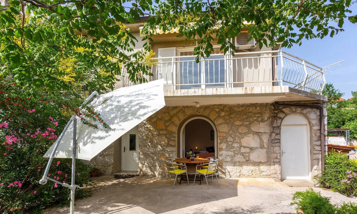 Omisalj Apartment | 1 bedroom amazing apartment in Omisalj
