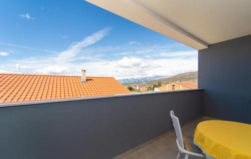 Gornji Karin Apartment | 1 Bedroom Cozy Apartment In Gornji Karin