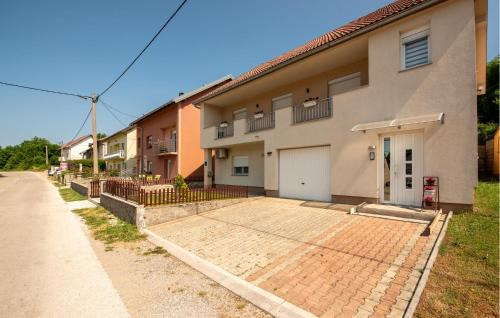 Gracac Apartment | 1 Bedroom Gorgeous Apartment In Gracac