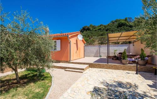 Supetarska Draga House | 1 Bedroom Lovely Home In Mundanije