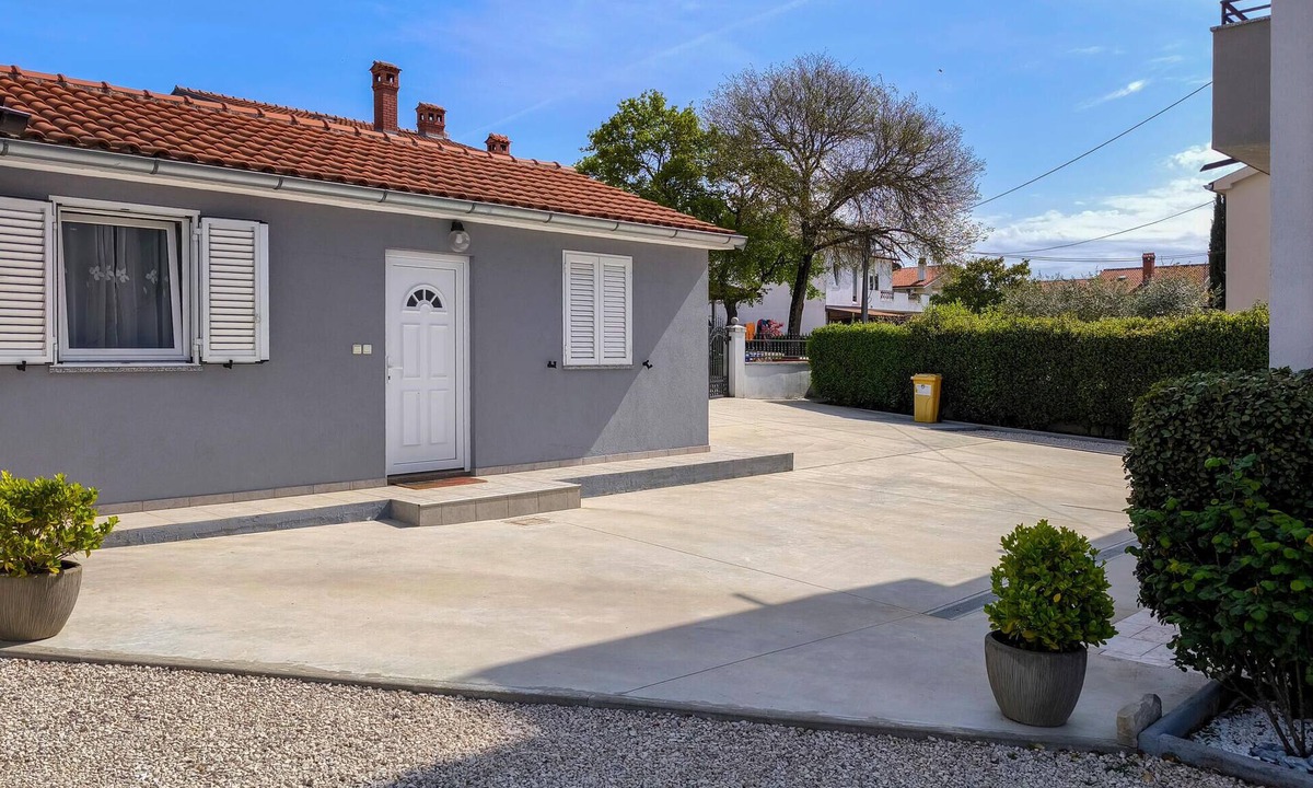 Zminj House | 1 bedroom nice home in Zminj