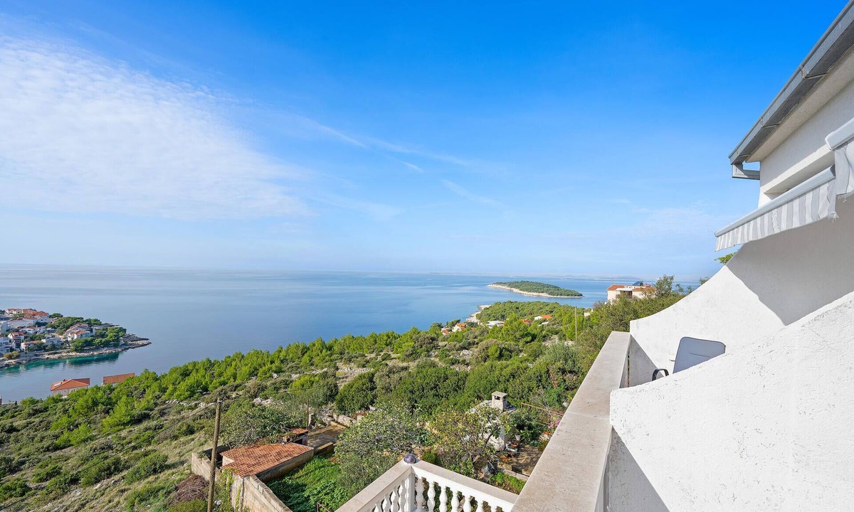 Primosten Burnji Apartment | 1 bedroom stunning apartment in Primosten