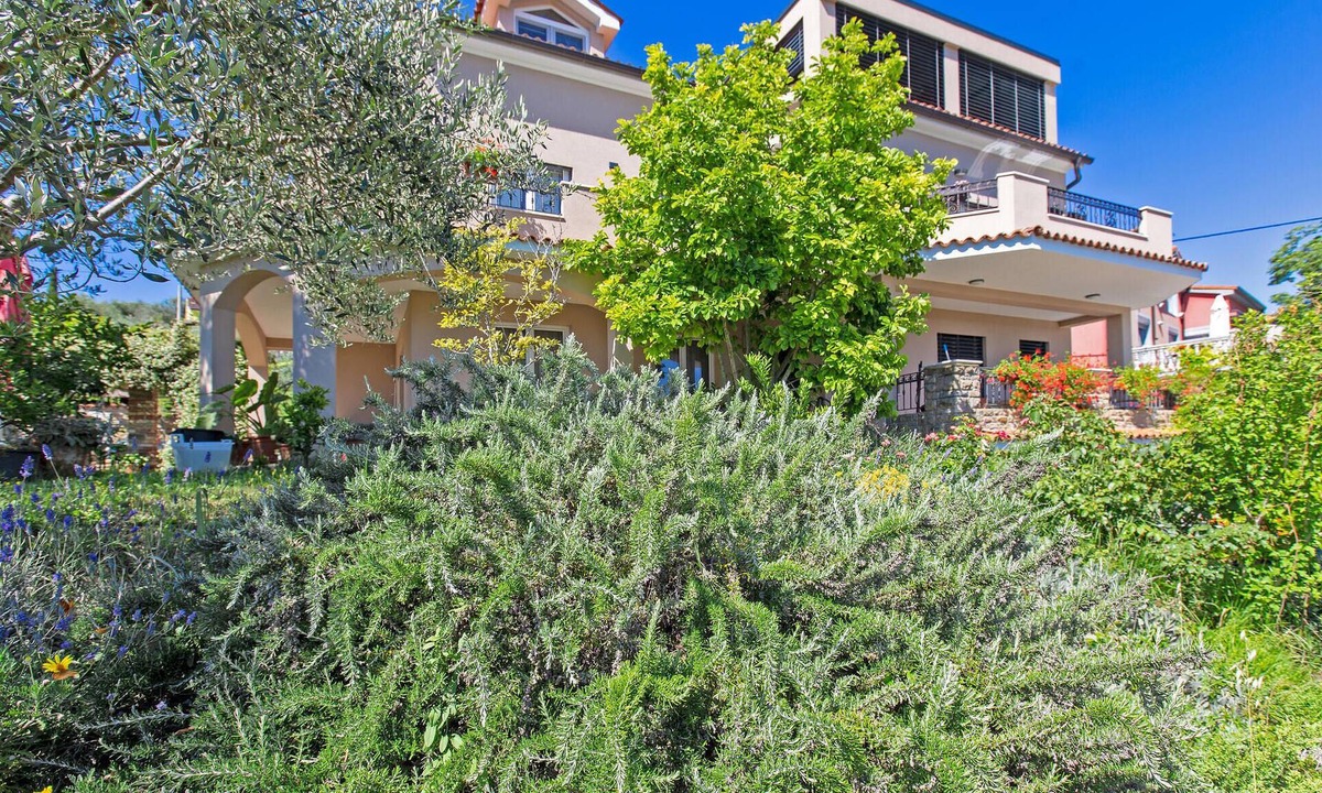 Piran Apartment | 1 bedroom stunning apartment in Secovlje