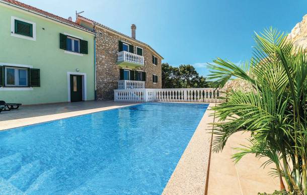 Banj Apartment | 1 room accommodation in Banj