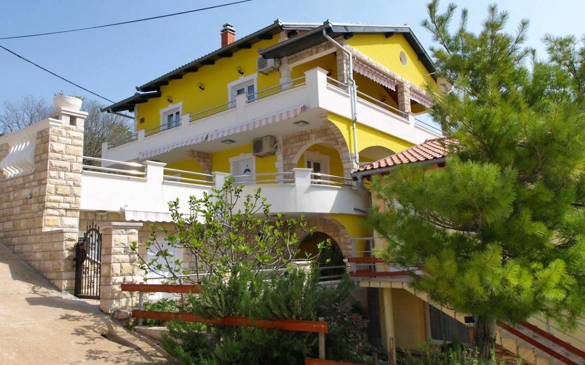 Krusevo Apartment | 100 m² Apartment ∙ 4 bedrooms ∙ 7 guests