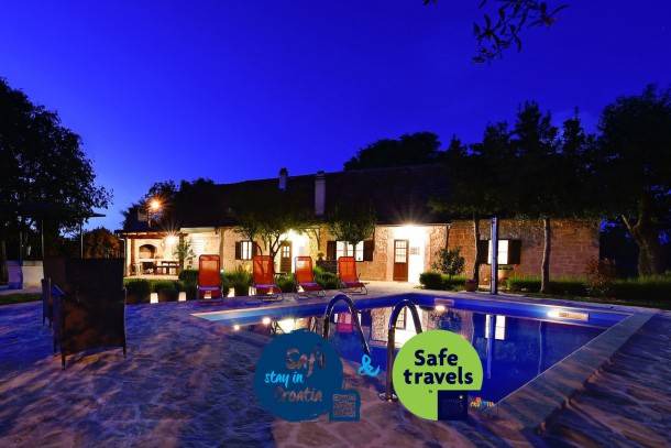 Oklaj Villa | 120 m² Villa ∙ 3 bedrooms ∙ 8 guests