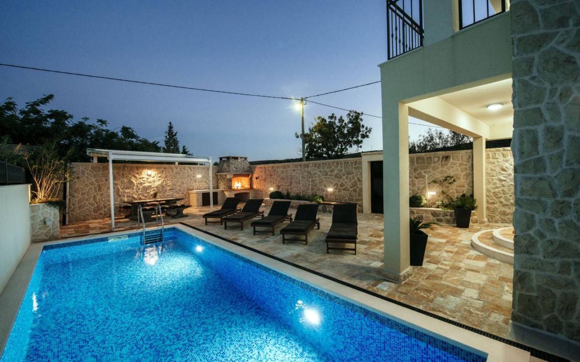 Vinjerac Villa | 140 m² Villa ∙ 4 bedrooms ∙ 8 guests