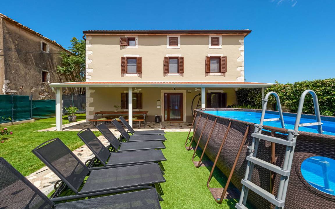 Cepljani House | 150 m² House ∙ 1 bedroom ∙ 7 guests