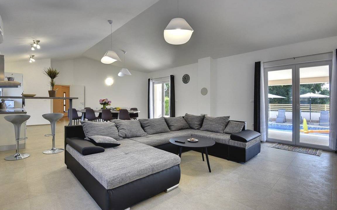Divsici House | 170 m² House ∙ 3 bedrooms ∙ 8 guests