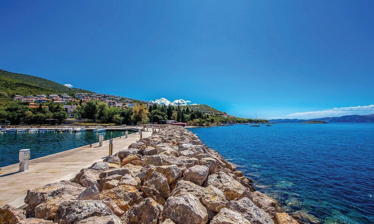 Klenovica House | 2 bedroom accommodation in Klenovica