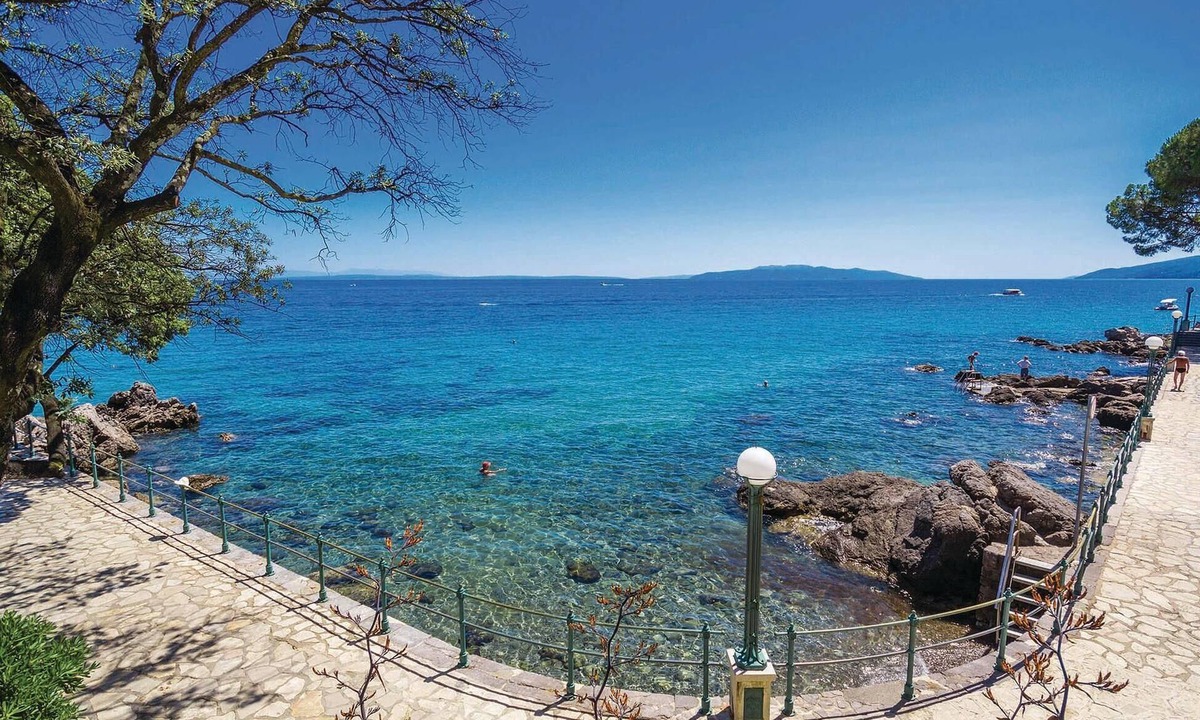 Volosko Apartment | 2 bedroom accommodation in Opatija