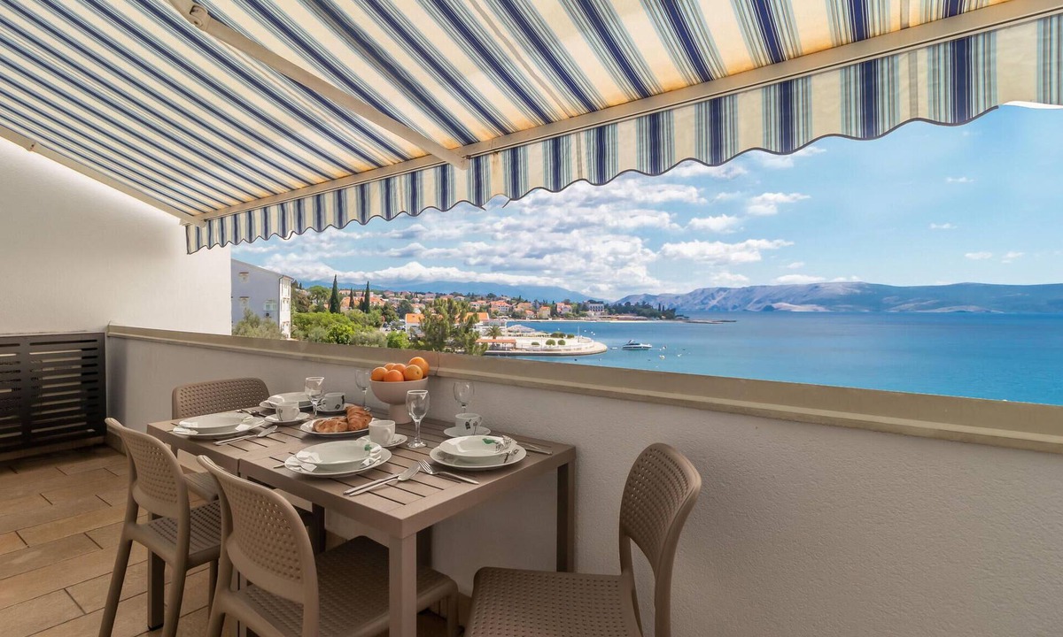 Selce Apartment | 2 bedroom cozy apartment in Selce