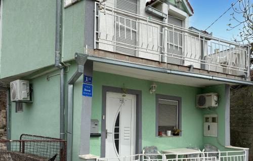 Kula Norinska House | 2 Bedroom Cozy Home In Krvavac
