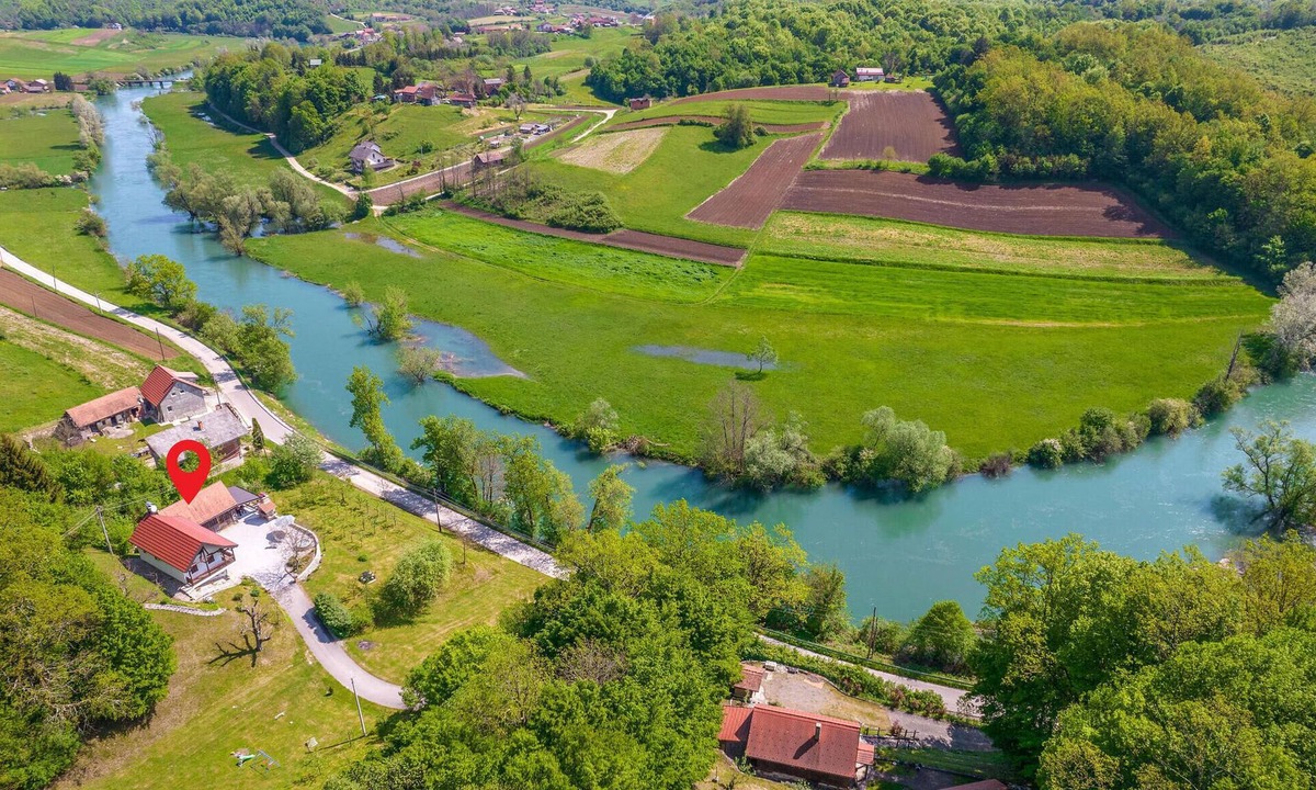 Netretic House | 2 bedroom lovely home in Ozalj