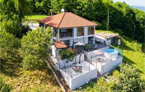 Samobor House | 2 Bedroom Lovely Home In Kladje