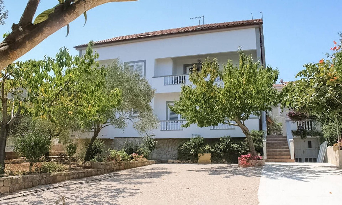 Kraj Apartment | 2 bedroom nice apartment in Tkon