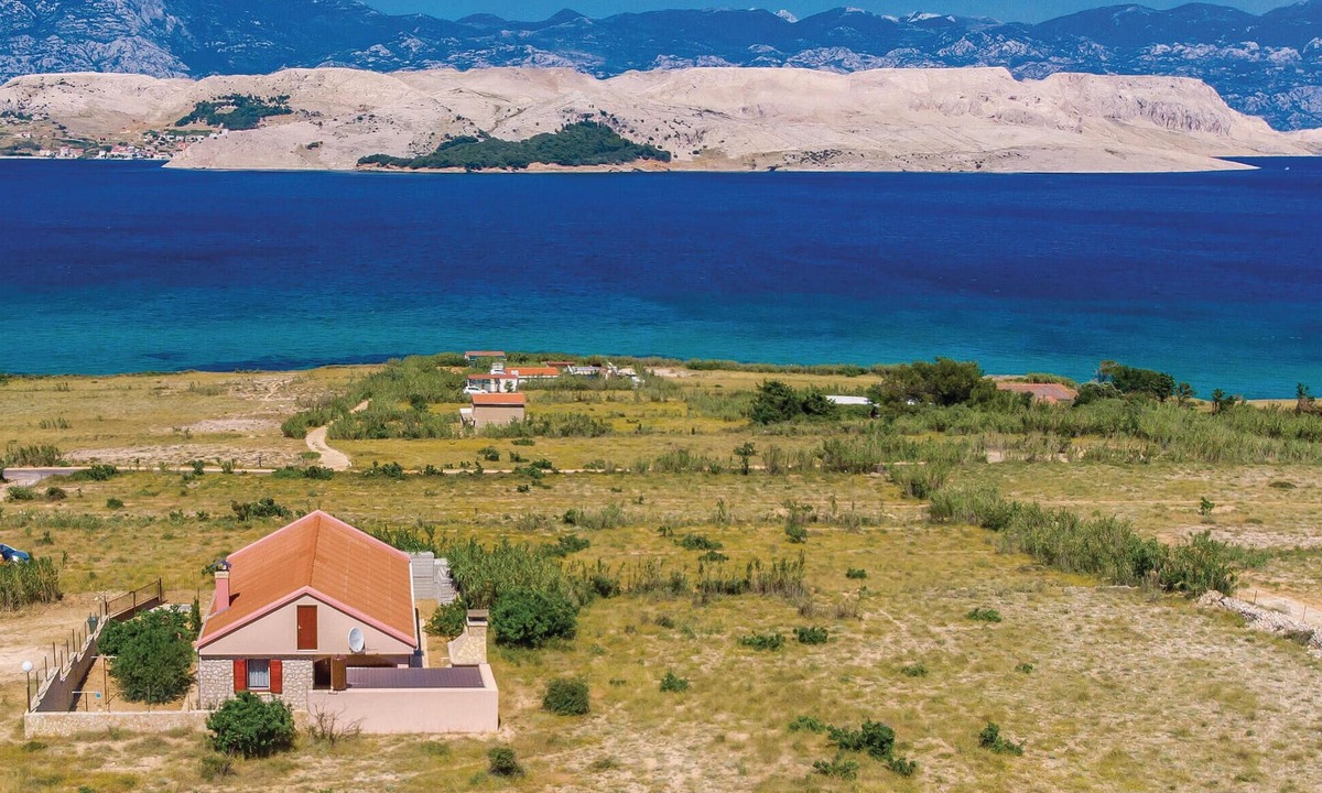 Kolan House | 2 bedroom nice home in Pag