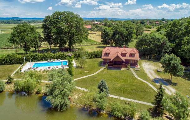 Mala Ludina House | 3 bedroom accommodation in Mala Ludina