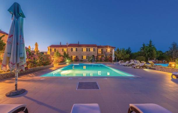 Drinovci House | 3 bedroom accommodation in Drinovci