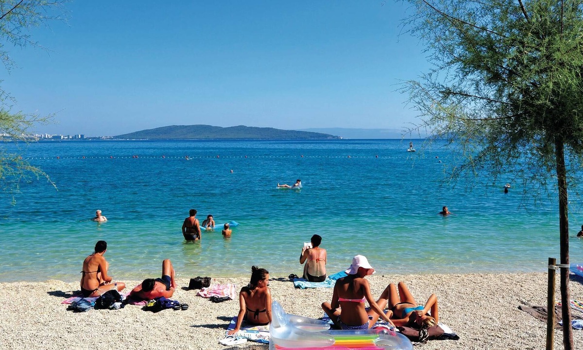 Kastel Novi Apartment | 3 bedroom accommodation in Kastel Novi
