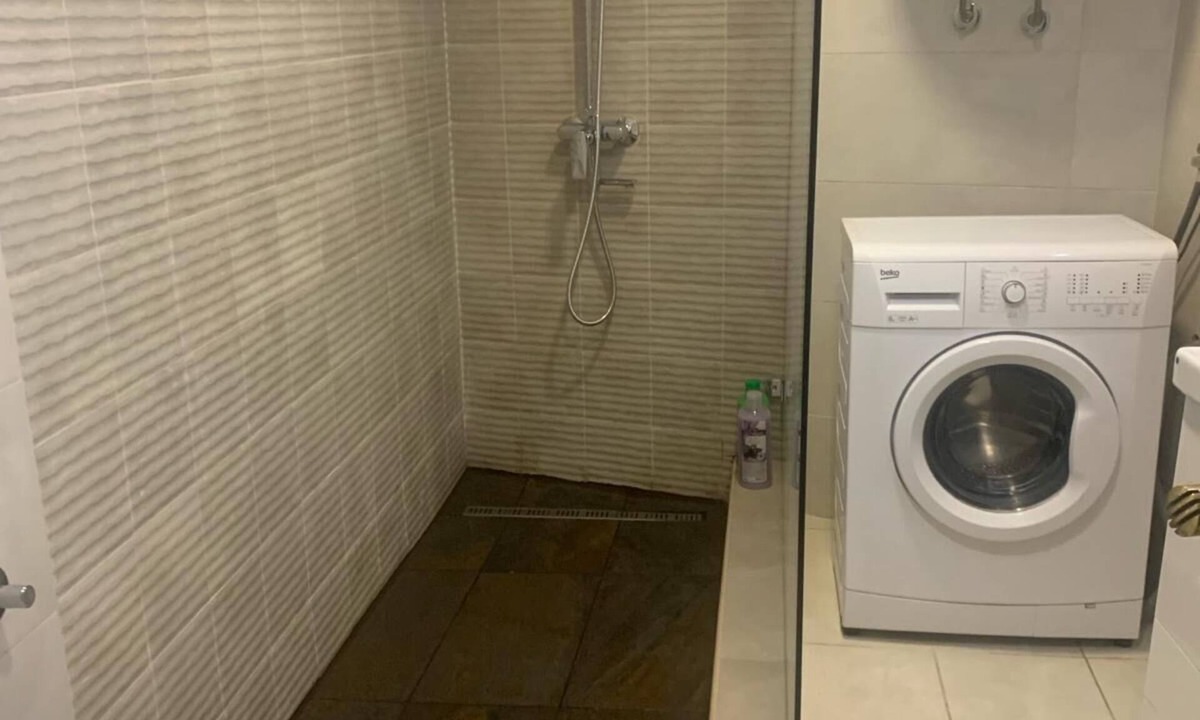 Kosancicev Venac Apartment | 3-bedroom apartment in charming Beograd with WiFi, AC