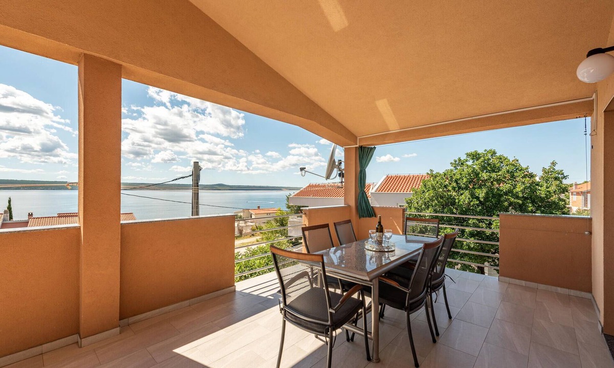 Maslenica Apartment | 3 bedroom lovely apartment in Maslenica