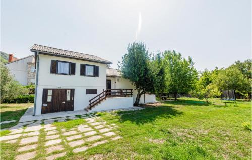 Blato na Cetini House | 3 Bedroom Lovely Home In Blato Na Cetini