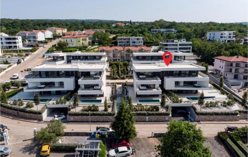 Zidarici Apartment | 3 Bedroom Pet Friendly Apartment In Malinska