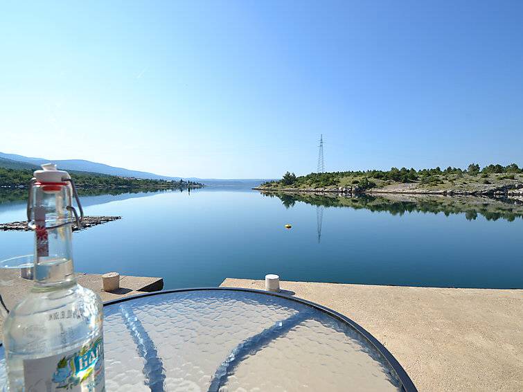 Obrovac House | 30 m² House ∙ 1 bedroom ∙ 2 guests