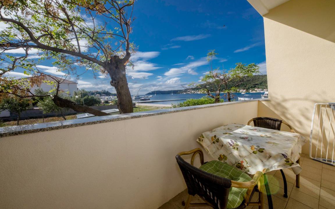Rab Town Apartment | 32 m² Apartment ∙ 1 bedroom ∙ 2 guests