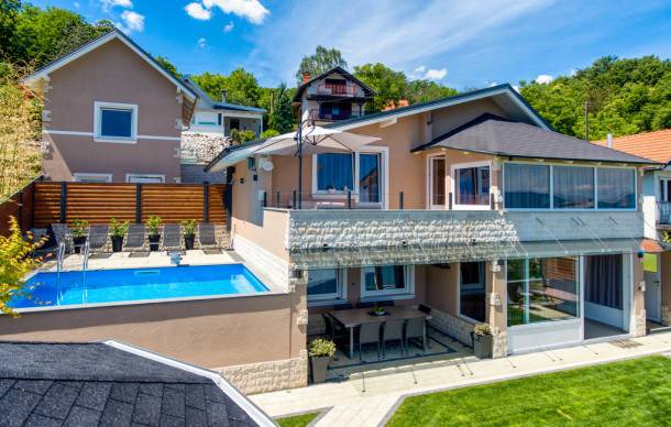 Novi Marof House | 4 bedroom accommodation in Novi Marof