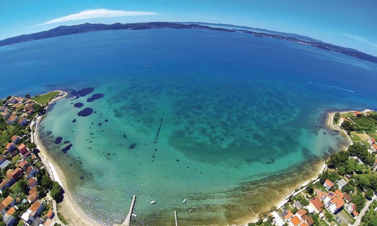 Debeljak House | 4 bedroom accommodation in Debeljak