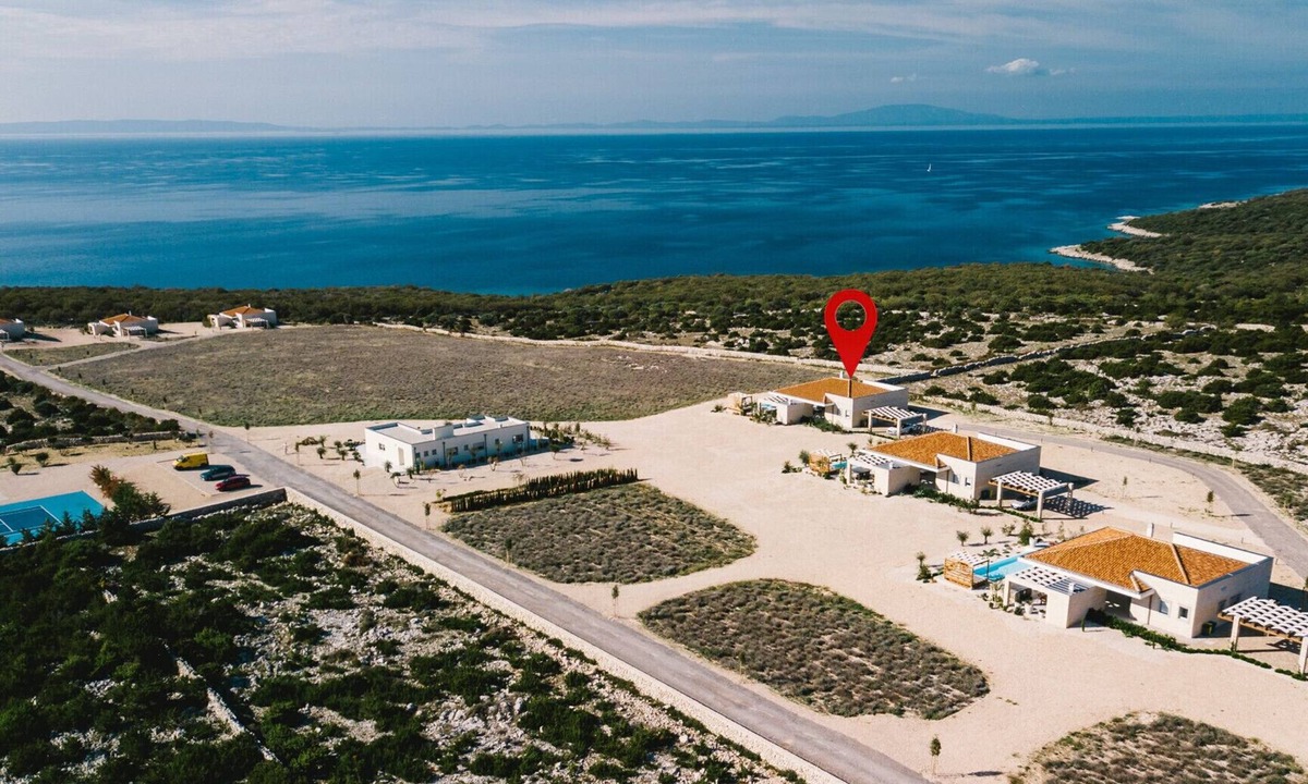 Novalja Villa | 5* Luxury Seaview Villa Plant 3 with pool
