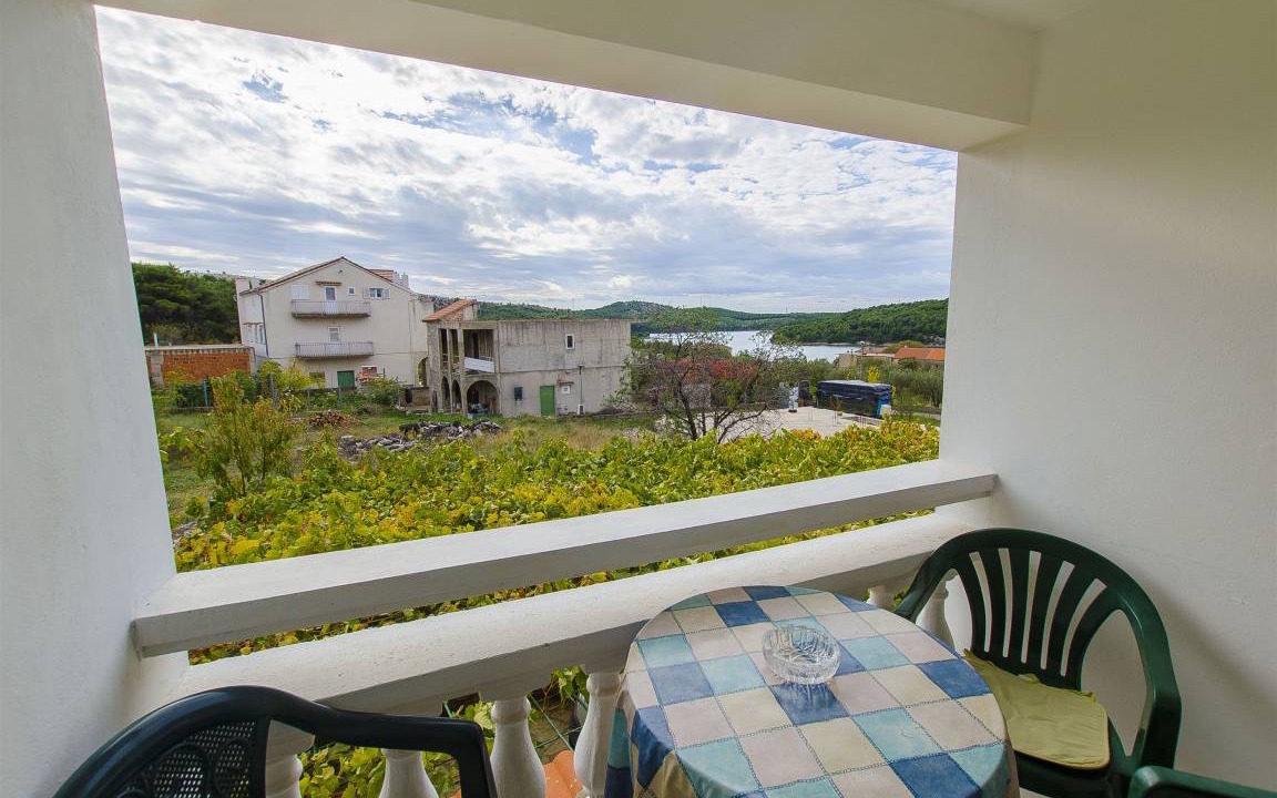 Jadrtovac Apartment | 50 m² Apartment ∙ 2 bedrooms ∙ 5 guests