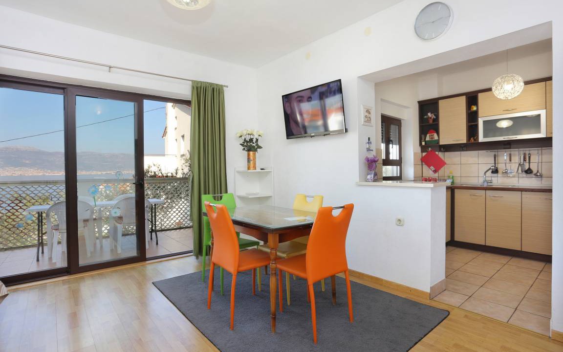Municipality of Trogir Apartment | 53 m² Apartment ∙ 2 bedrooms ∙ 4 guests