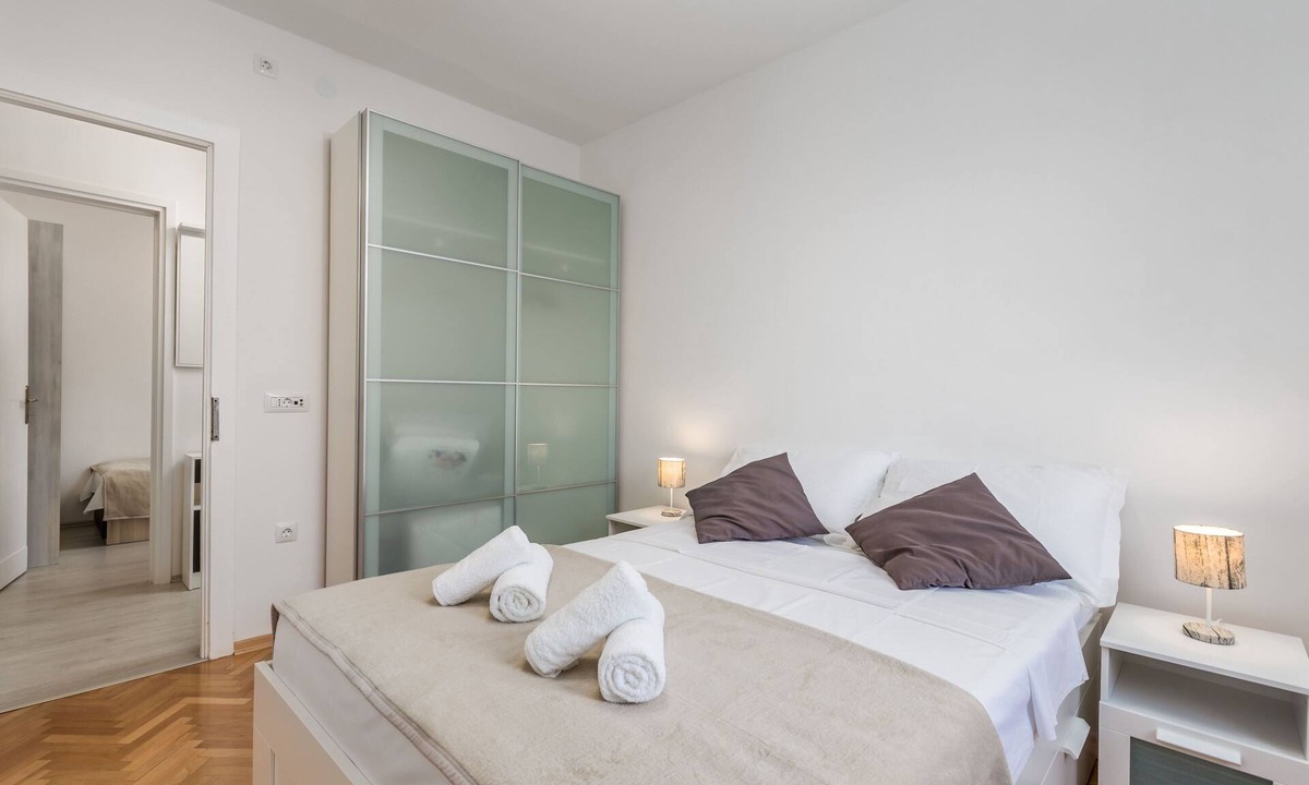Rijeka House | A sweet home in a quiet city neighborhood