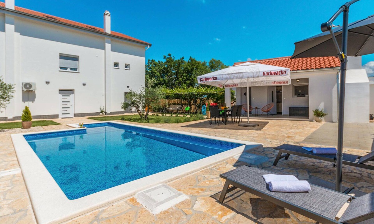 Donje Rastane Apartment | Amazing apartment in Donje Rastane