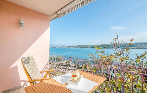 Cizici Apartment | Amazing Apartment In Cizici With House Sea View