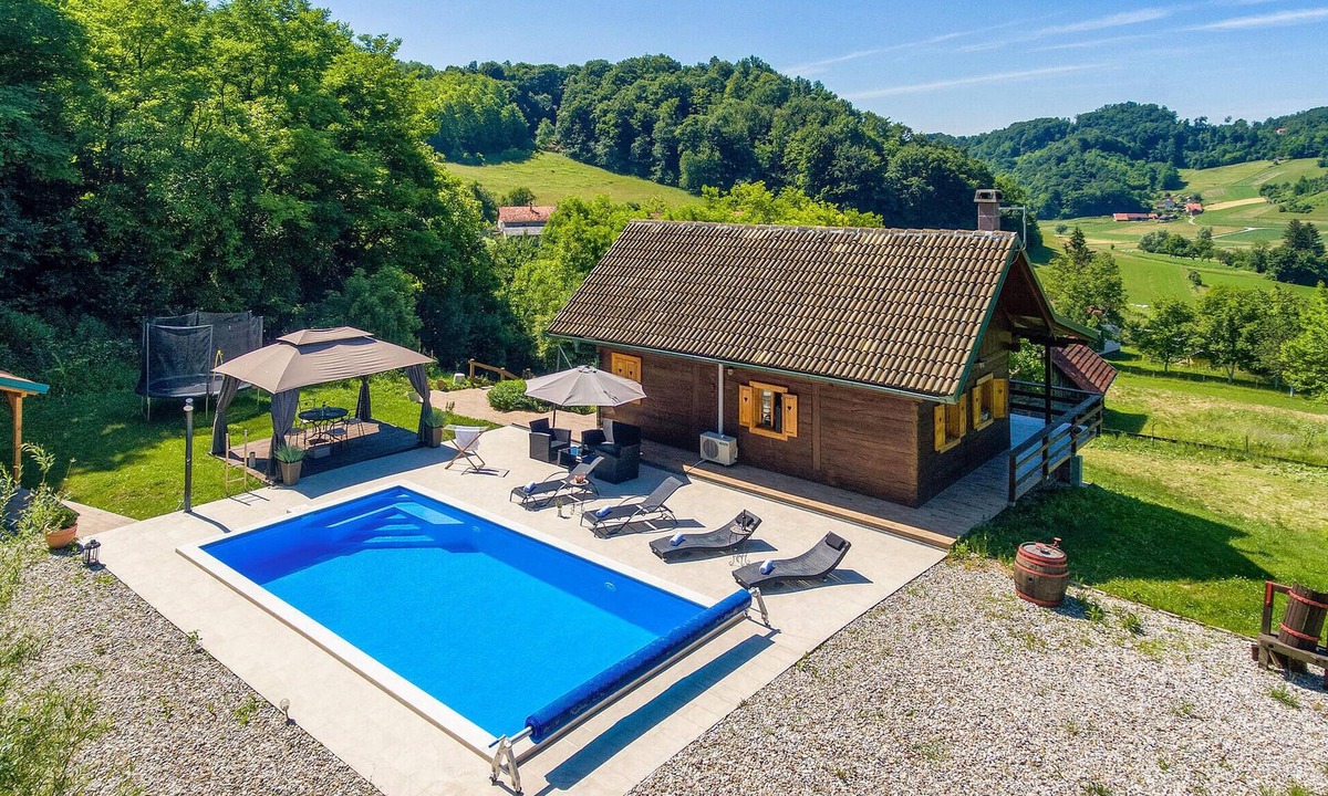 Mala Erpenja House | Amazing home in Krapinske Toplice