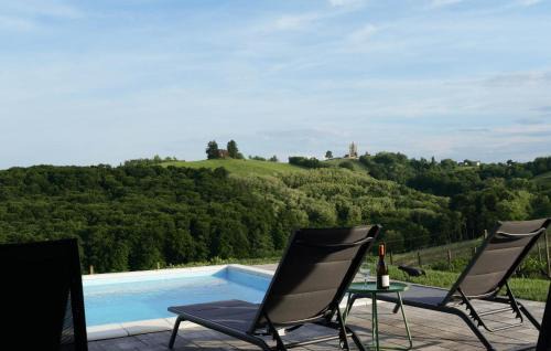 Strigova House | Amazing Home In Banfi