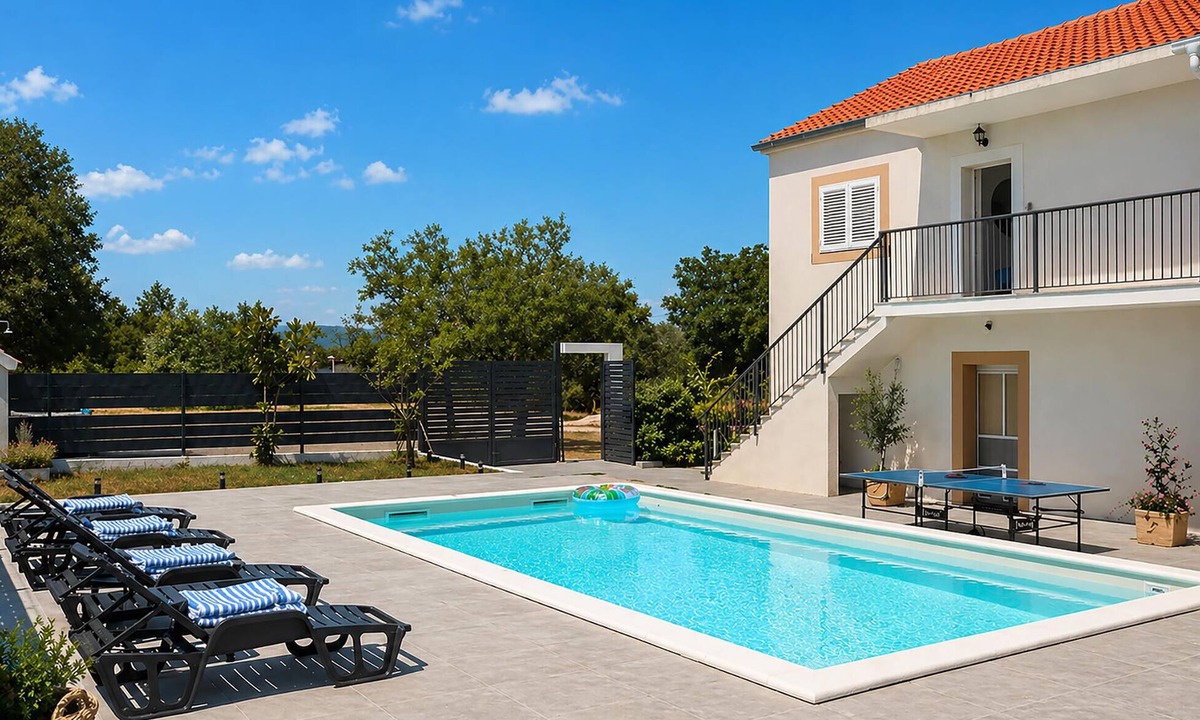 Municipality of Klis House | Amazing home in Dugobabe