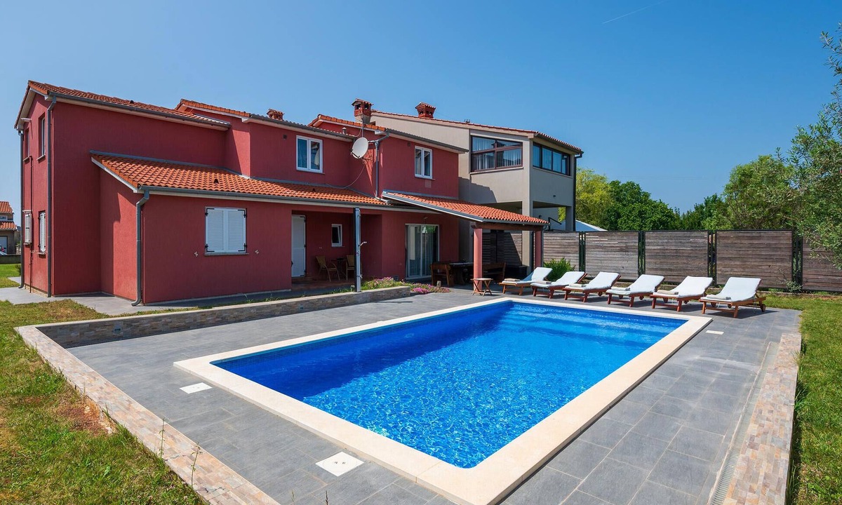 Valbandon House | Amazing home in Fazana