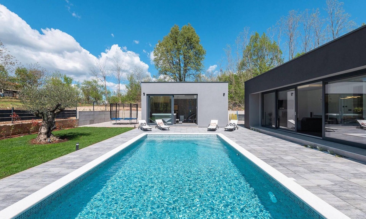 Zupanici House | Amazing home in Nedescina with sauna