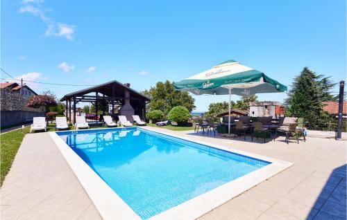Kupinecki Kraljevec House | Amazing Home In Starjak With Private Swimming Pool, Can Be Inside Or Outside