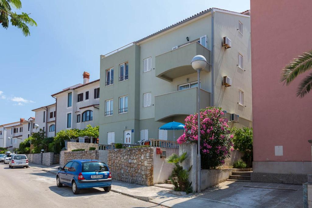 Cove Murtar Apartment | Anica