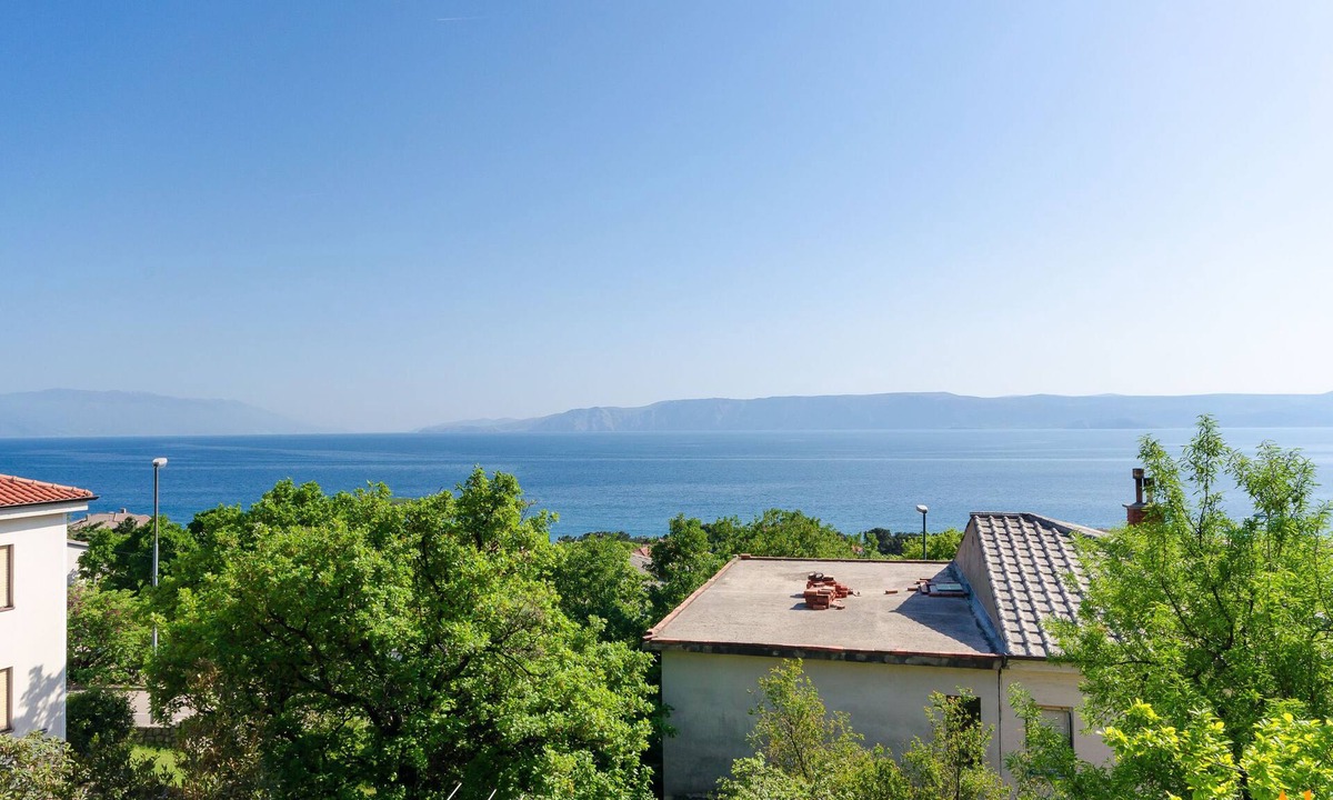 Novi Vinodolski Apartment | Apartments and Room Drazen (86521-A1) - Novi Vinodolski (Crikvenica)