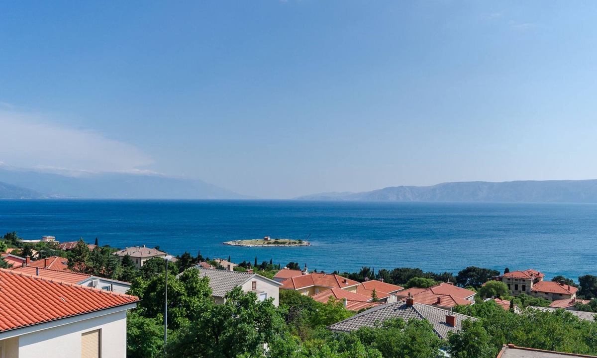 Novi Vinodolski Apartment | Apartments and Room Drazen (86521-A3) - Novi Vinodolski (Crikvenica)