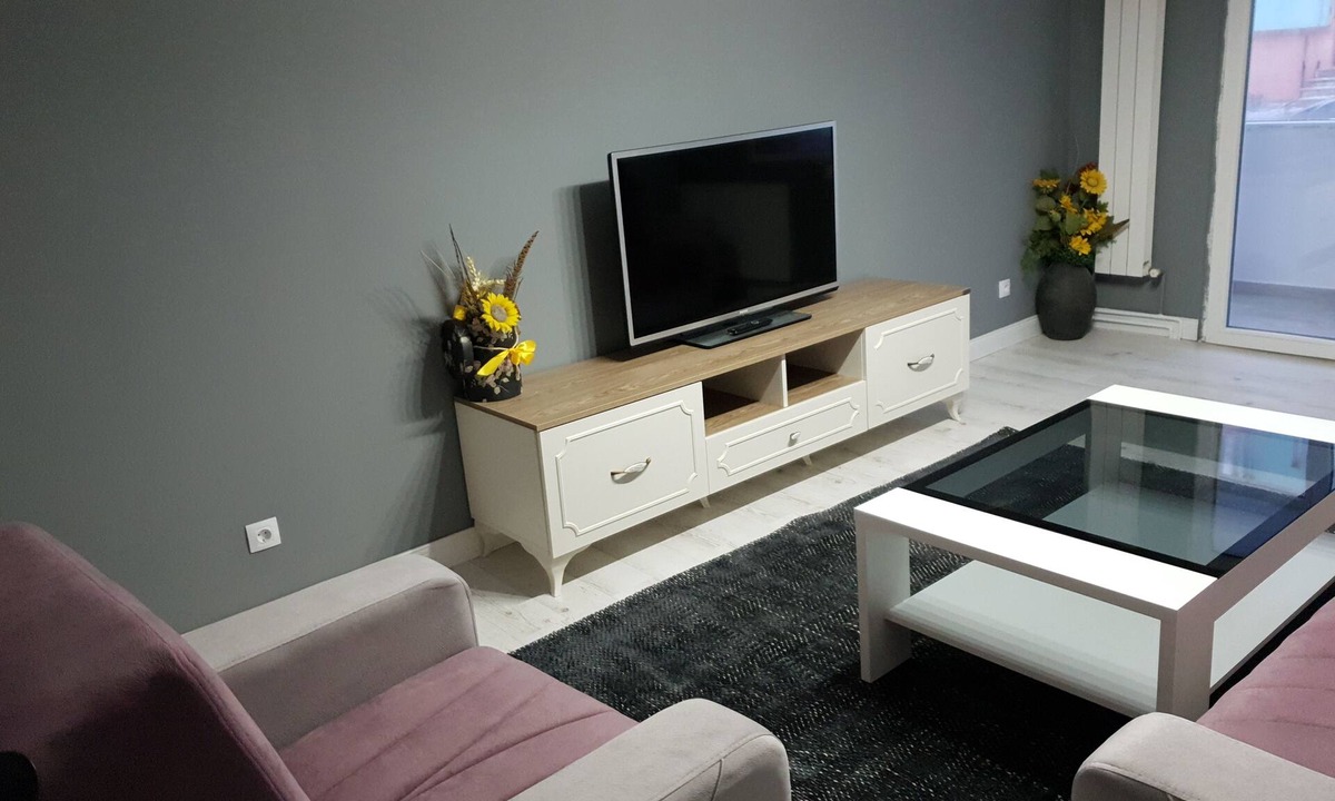 Codlea Apartment | Apartament Premium cu 2 Dormitoare. Confort și Relaxare lângă Brașov